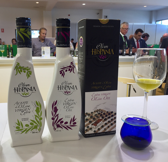 Recojemos premio de packaging en Expoliva