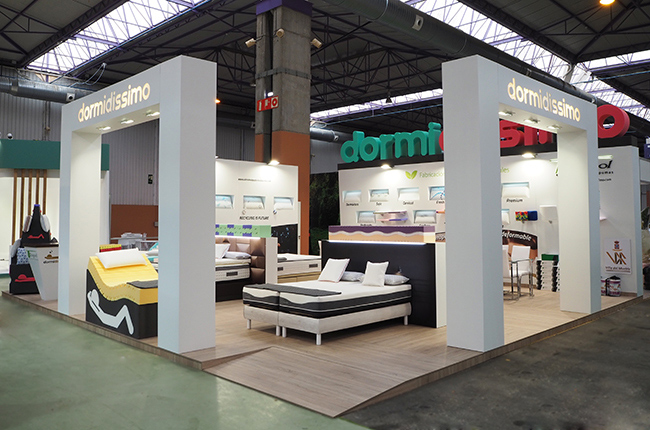 Diseño y montaje stand Dormidissimo. Arquitectura efímera 