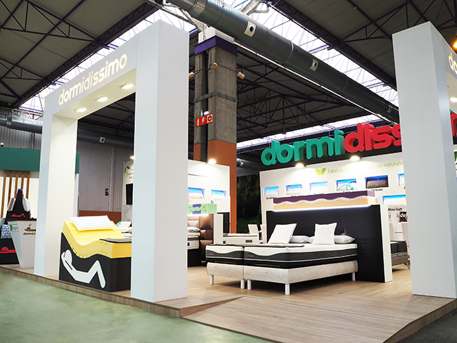 Diseño y montaje stand Dormidissimo 
