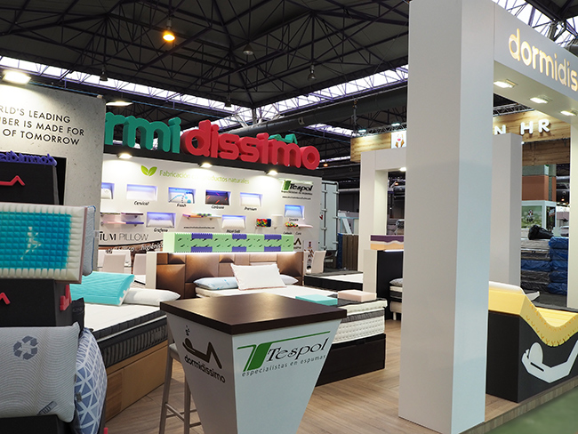 Diseño y montaje stand Dormidissimo