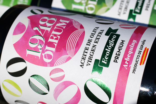 Nuevo diseño de imagen y packaging premium aceite 1948 Óleum