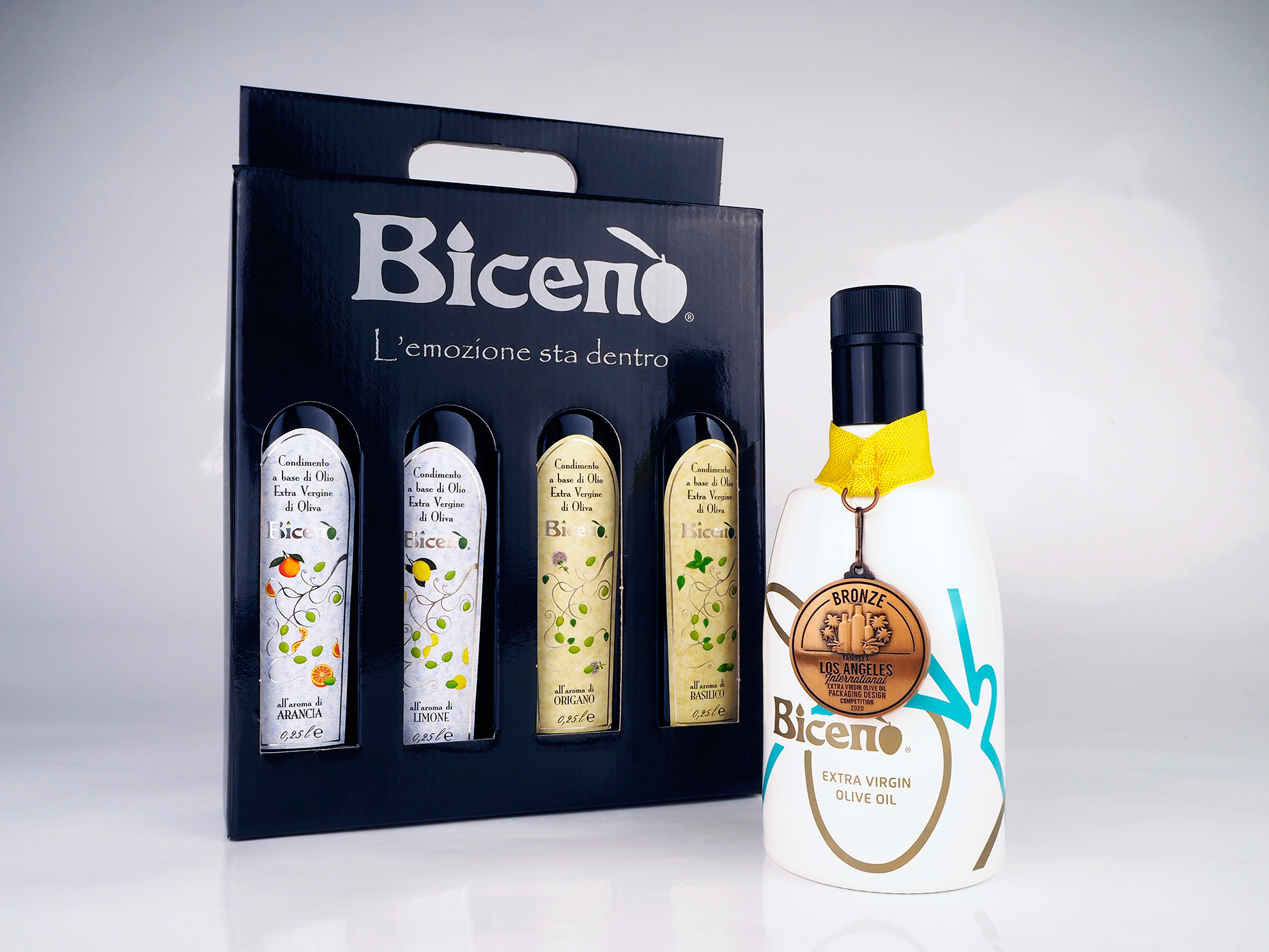 Muy agradecidos Michele