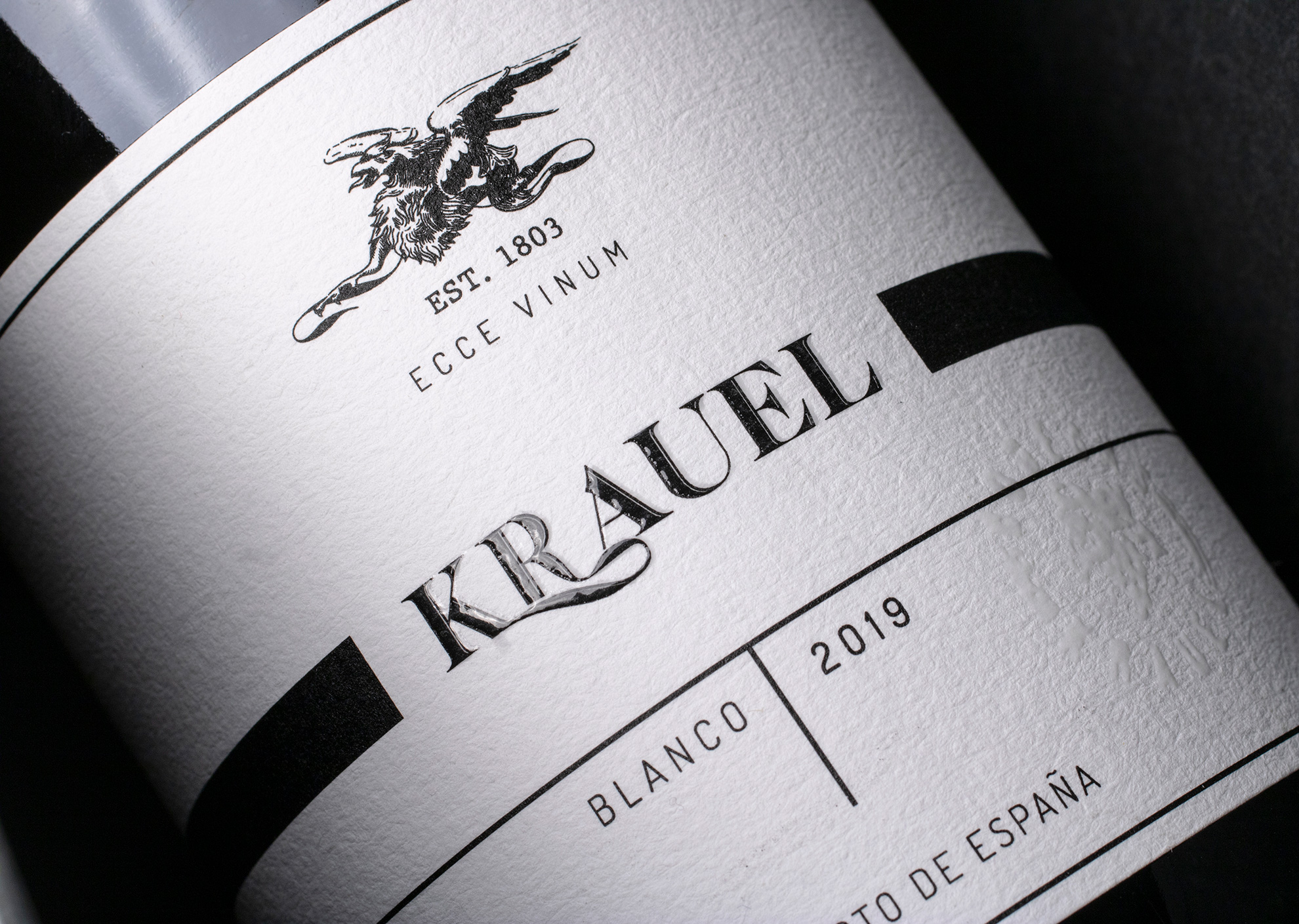 Fylgia diseño de etiqueta vino blanco