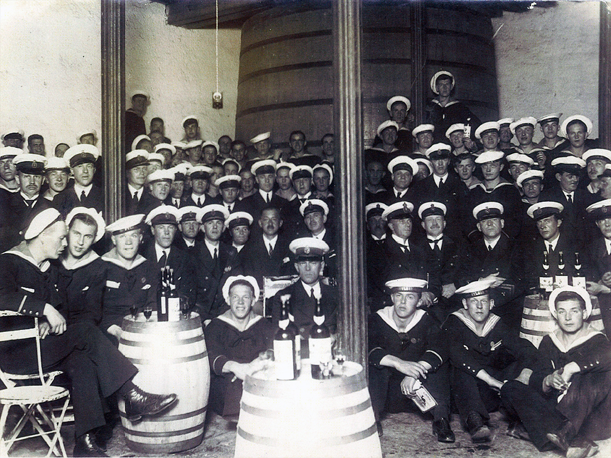 Fylgia diseño de packaging para vino. Packaging vinos Málaga