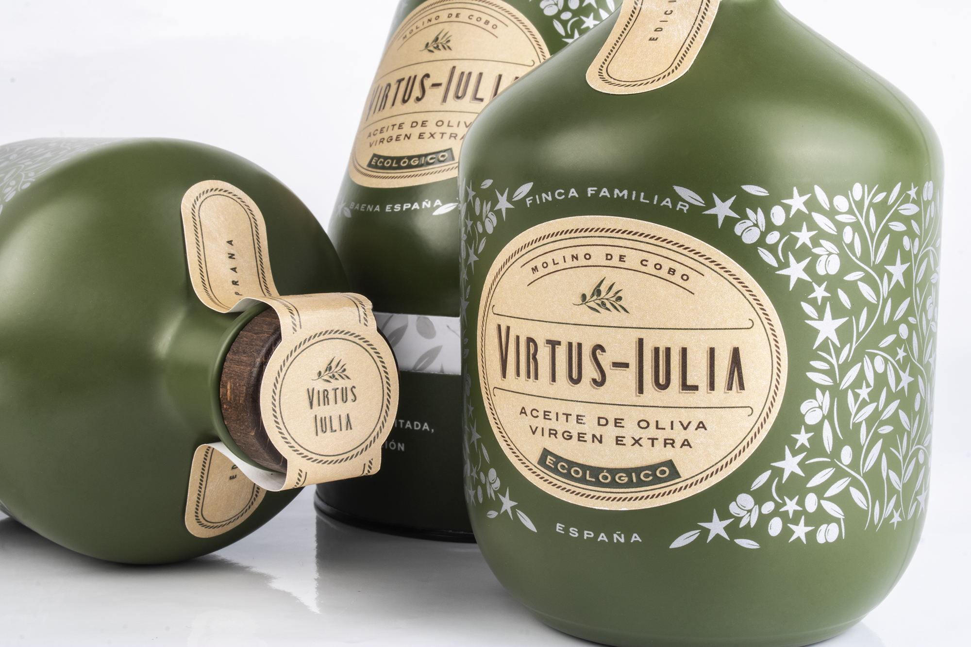 diseño etiquetas aceite en cordoba VIRTUS IULIA