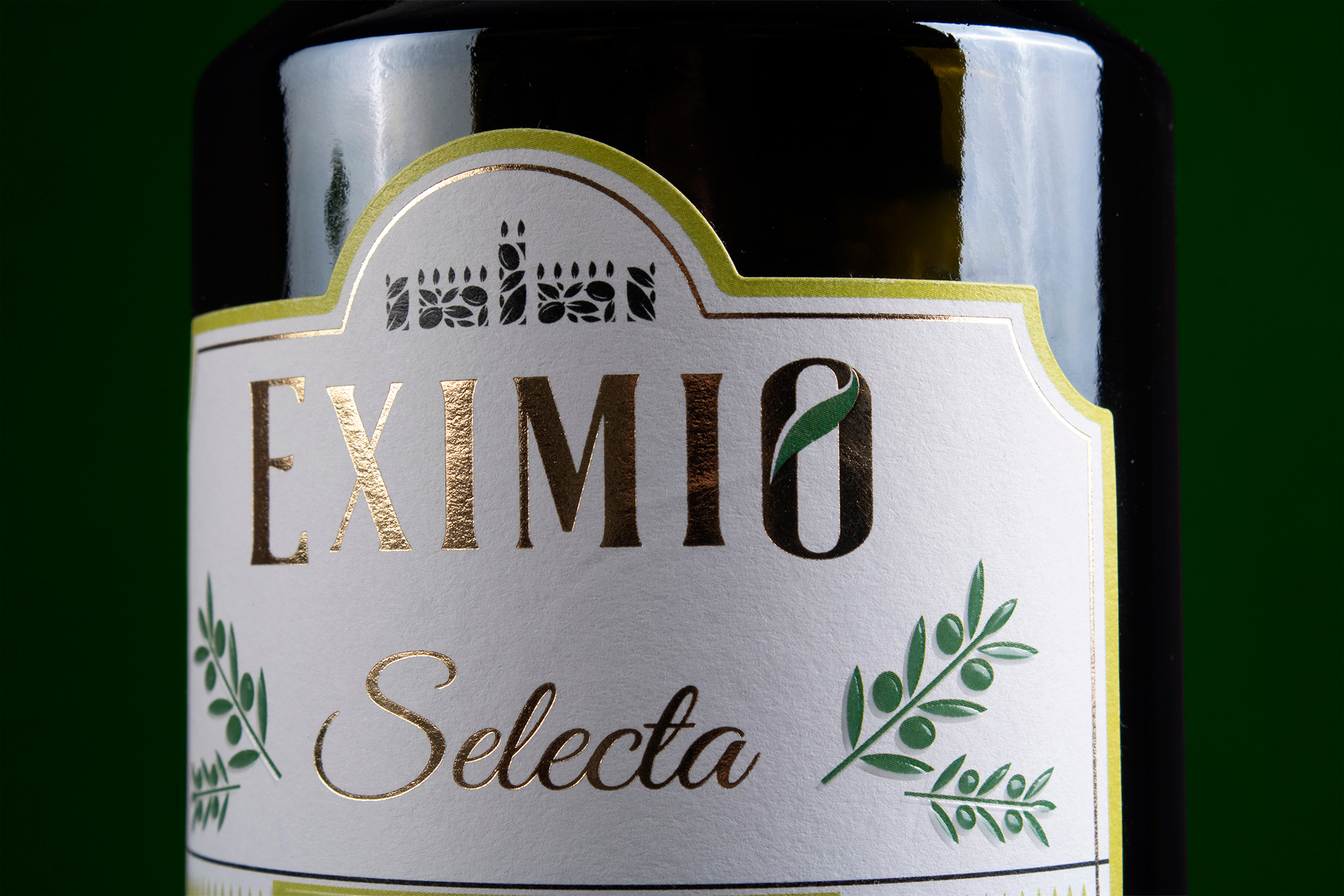 Eximio diseño aceite IGP Jaén