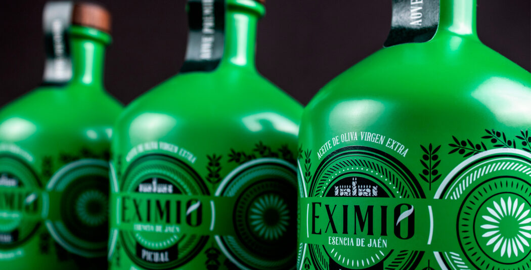 Eximio diseño aceite IGP Jaén