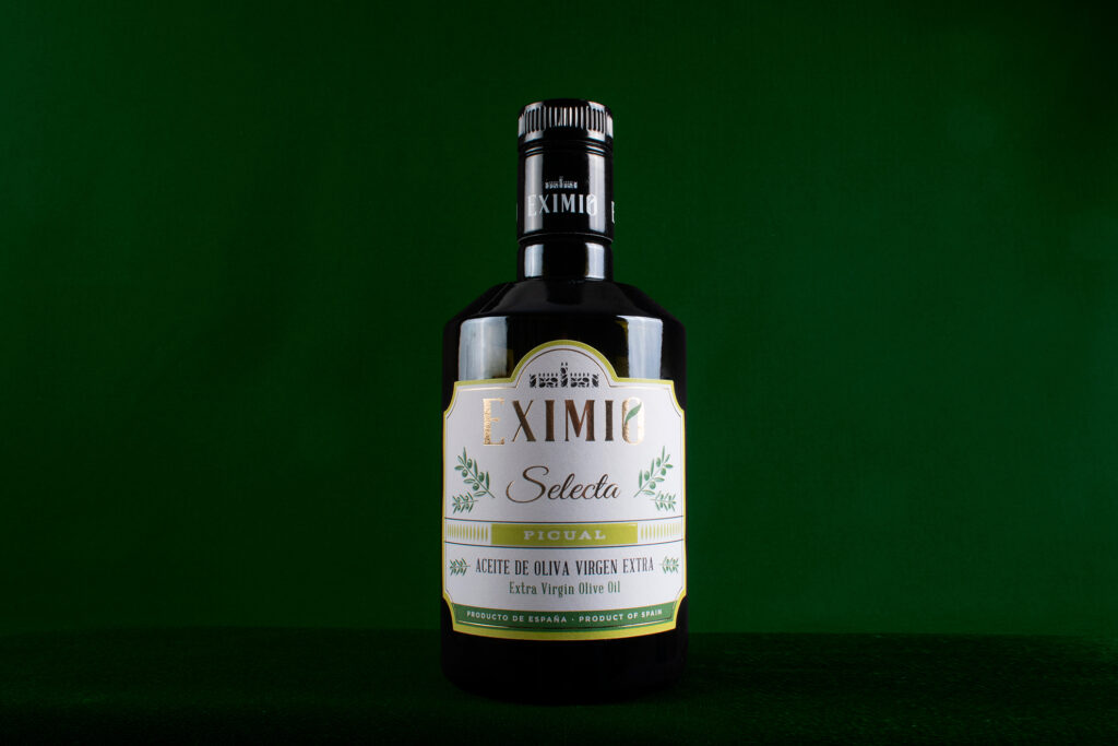 Eximio diseño aceite IGP Jaén