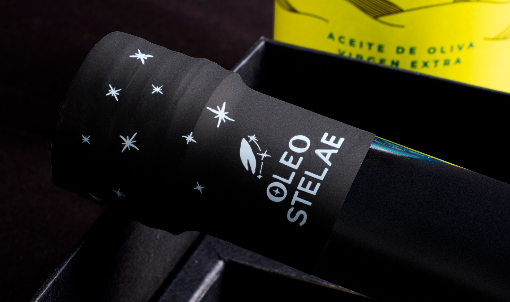 Oleo Stelae diseño de etiqueta para aceite