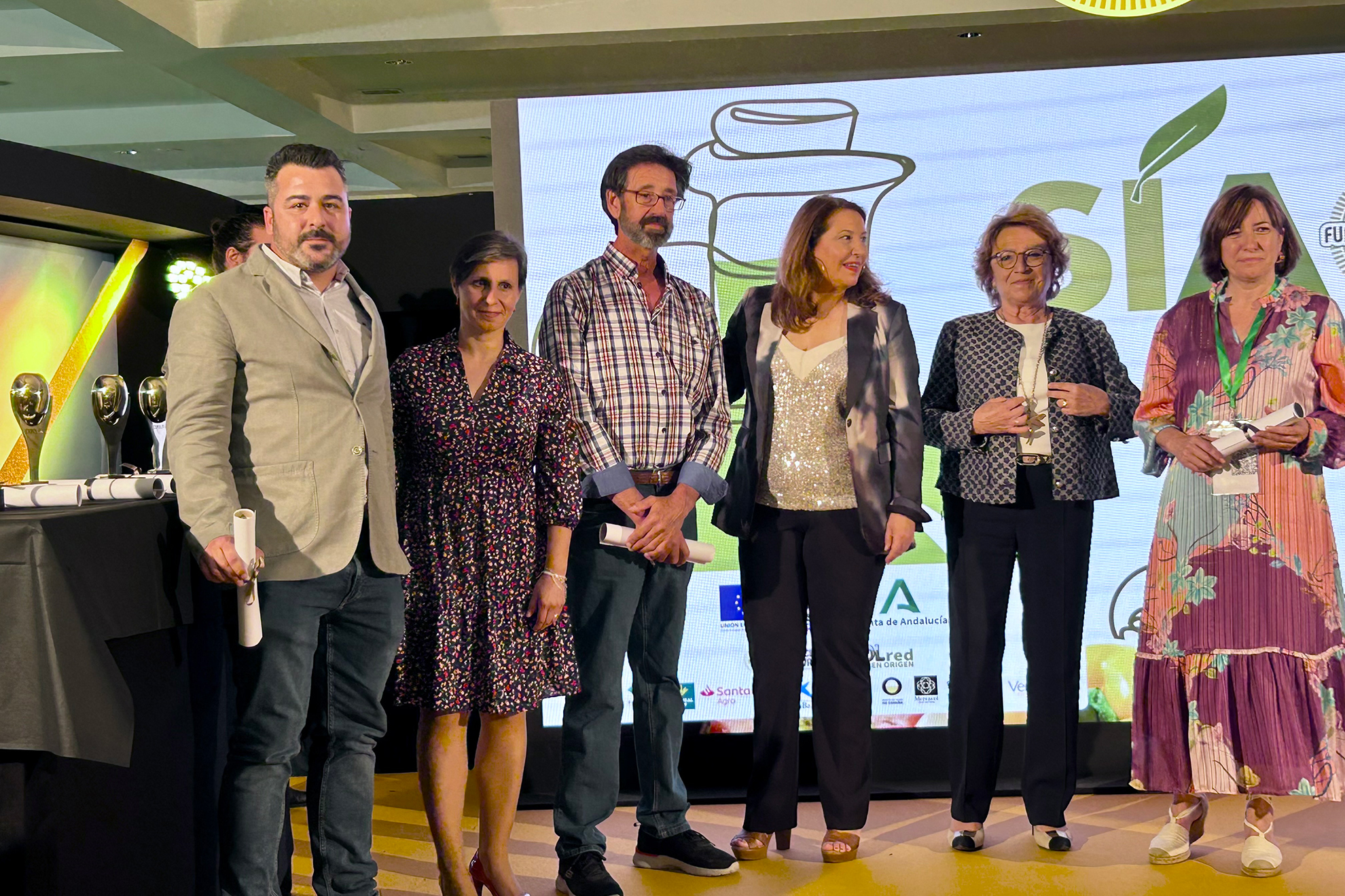 Mención "Mejor diseño de packaging para aceite" Expoliva