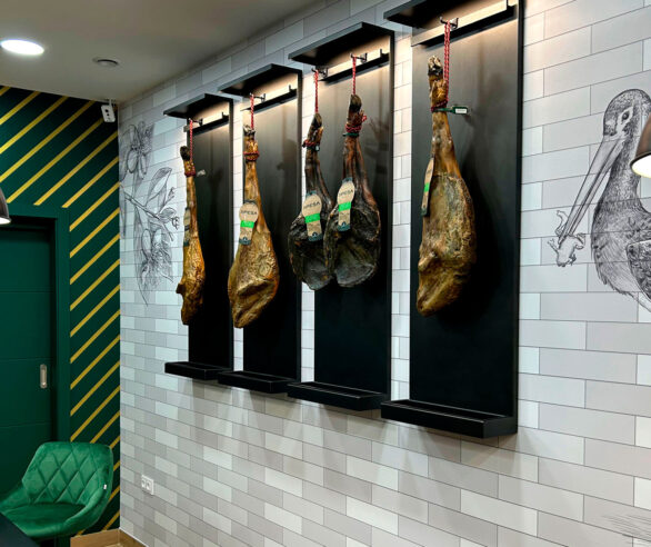 Diseño y decoración tienda Jipesa