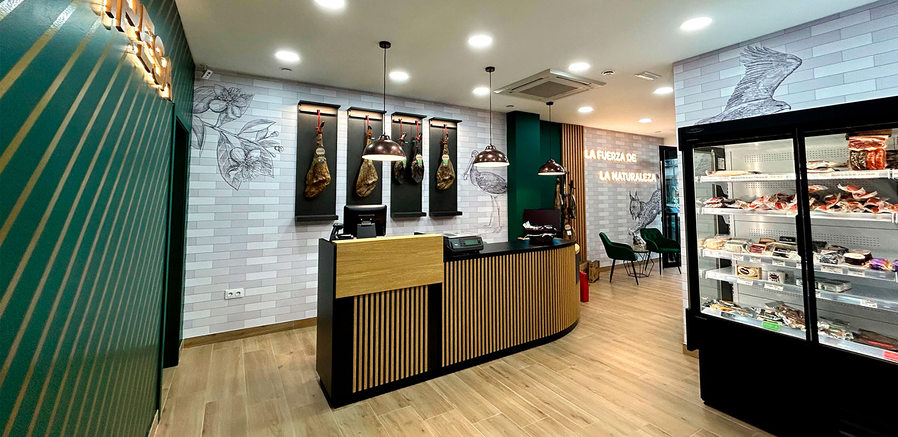 Diseño y decoración tienda Jipesa