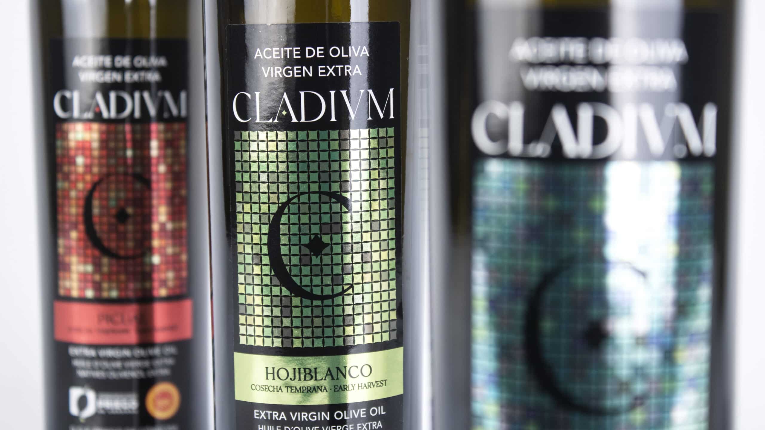 Diseño de etiquetas Cladium